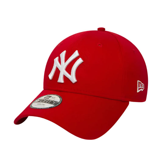 Yankees 9FORTY Womens League Essential Red Cap
