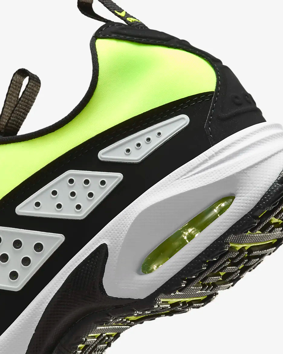 Nike Air Max Plus SNDR “Volt”