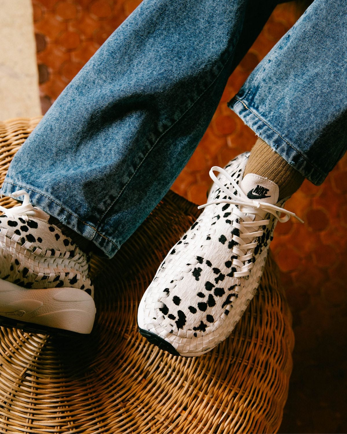 𝐍𝐢𝐤𝐞 𝐟𝐨𝐨𝐭𝐬𝐜𝐫𝐚𝐩𝐞