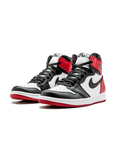 Retro 1 High OG "Black Toe"