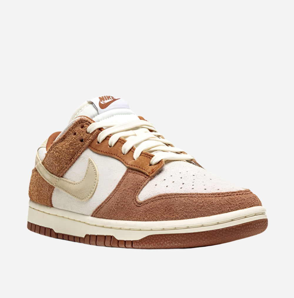 Nike Dunk Low PRM "Medium Curry"