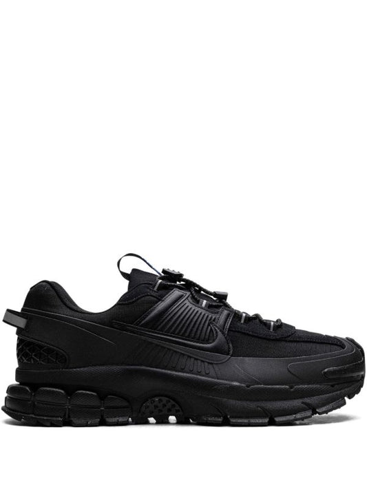 Nike Zoom  vomero roam black