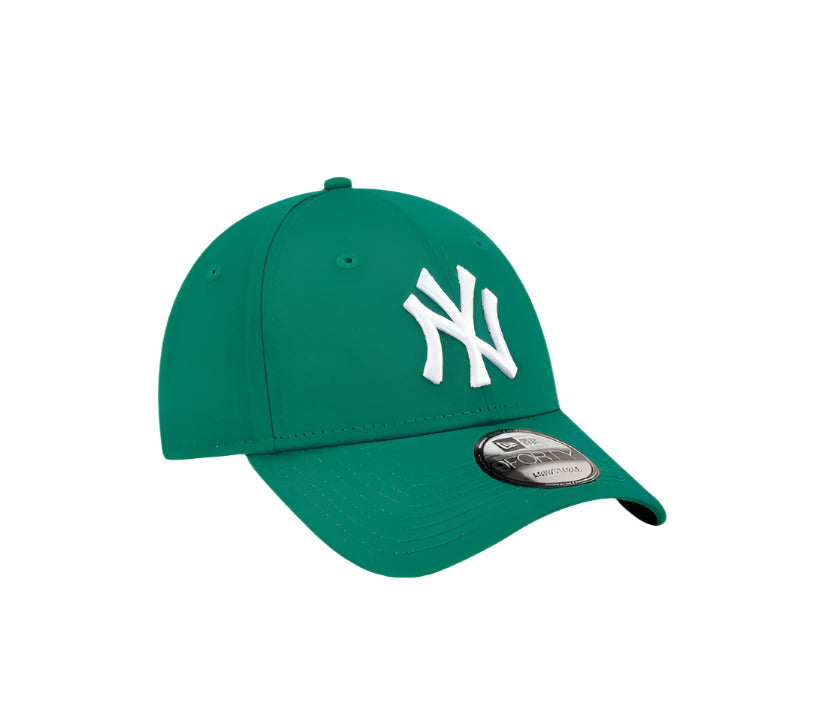 New York Yankees 9FORTY Womens League Essential Green Cap