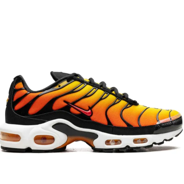 Nike Air Max Plus “Sunset”
