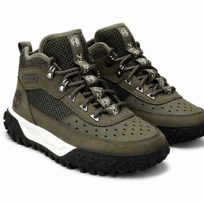 Motion 6 hiking boots