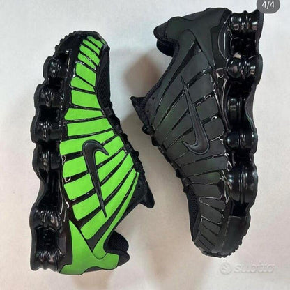 NIKE SHOX TL   THERMOREACTIVE COLOUR change