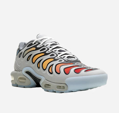 AIR MAX PLUS DRIFT SNEAKERS