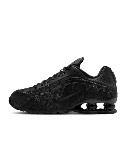 Nike shox R4 black patterned