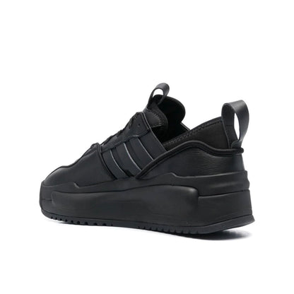 Y-3 rivalry