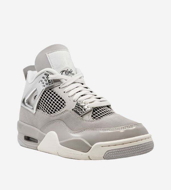 AIR JORDAN 4 RETRO  FROZEN MOMENTS